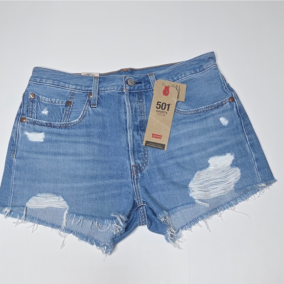 Levi's 501 Original High Rise Blue Denim Cut Off Shorts Women's Size 31 NWT - Picture 2 of 16